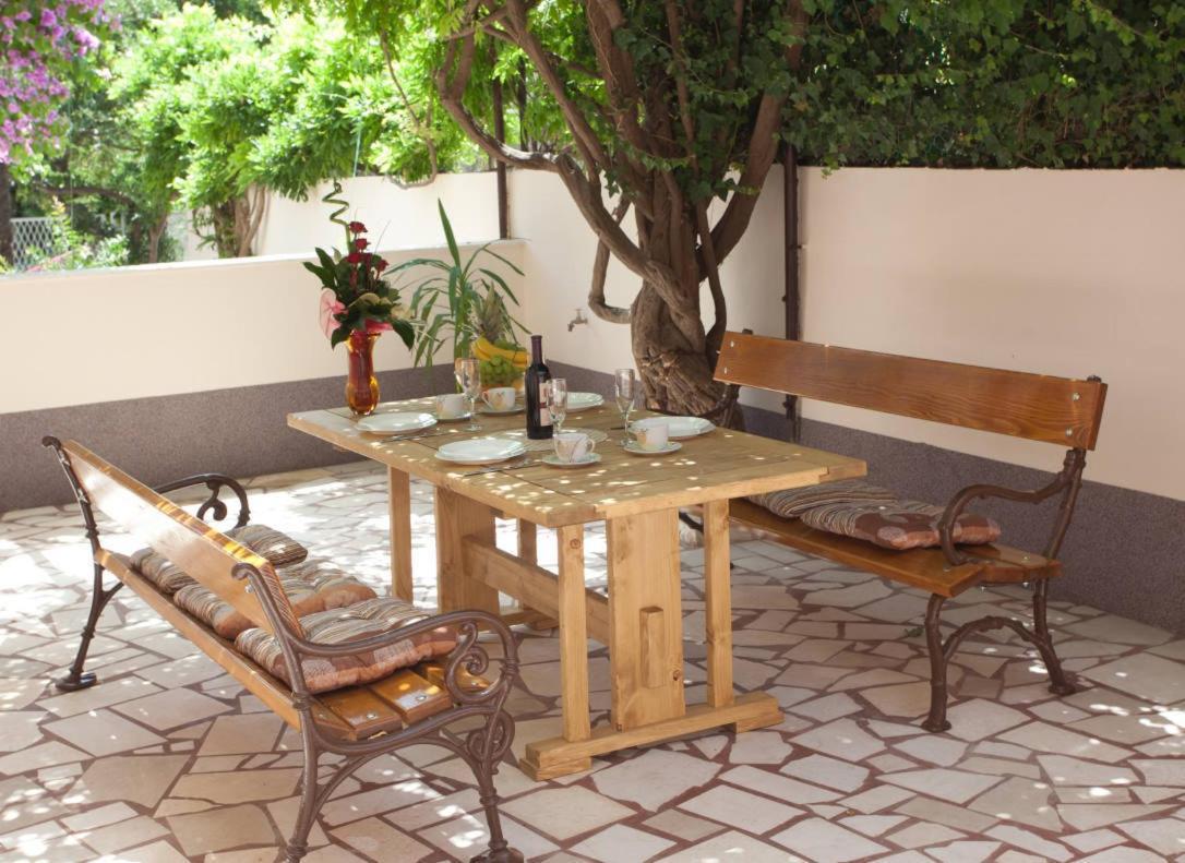 Apartments Beautiful Sandy Beach Split Luaran gambar