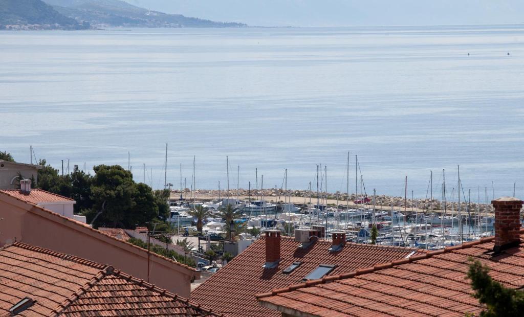 Apartments Beautiful Sandy Beach Split Bilik gambar