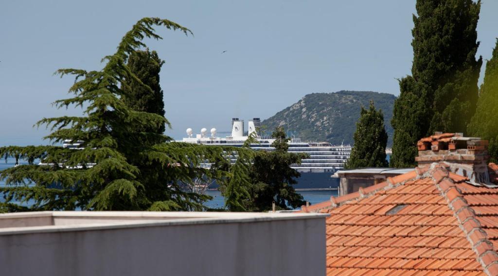 Apartments Beautiful Sandy Beach Split Bilik gambar
