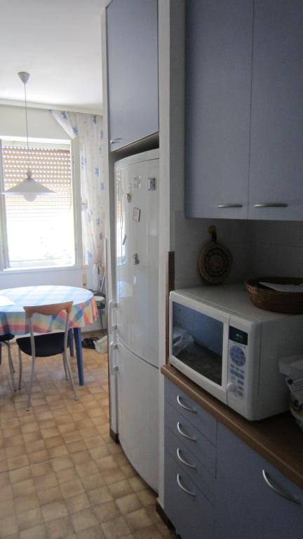 Apartments Beautiful Sandy Beach Split Bilik gambar