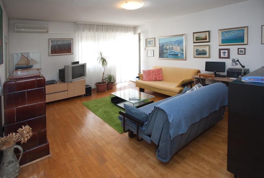 Apartments Beautiful Sandy Beach Split Bilik gambar